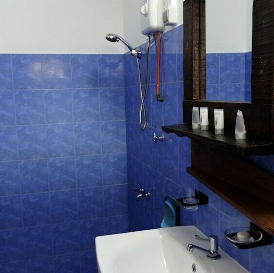 Standard Room, Le Pôle