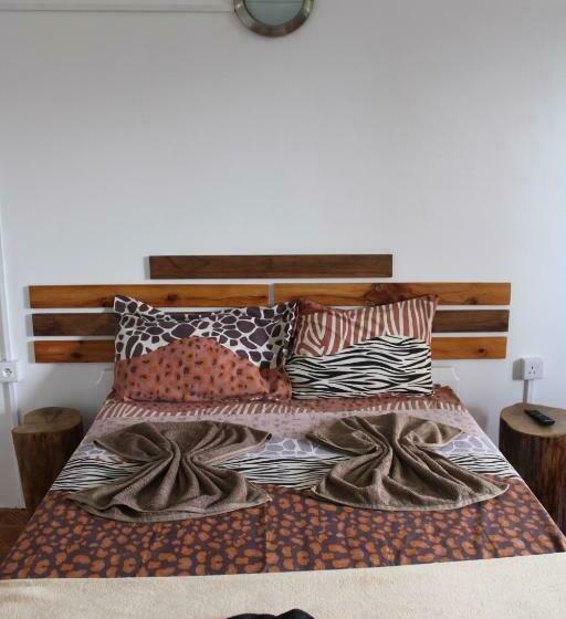 Standard Room, Le Pôle