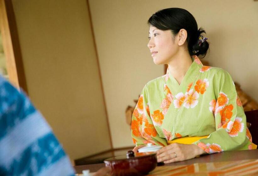 Aile Odası, Iseebisou