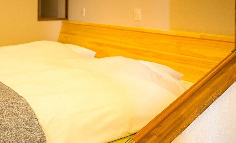 3 Kişilik Temel Oda, Iseebisou