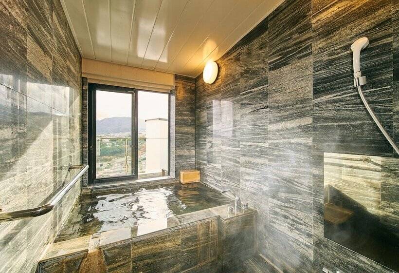 スタンダードルーム, Kannawaen