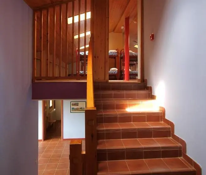 ルームシェアのワンベッド, Albergue Casa Salinas