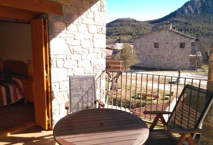 Номер Стандарт с Балконом, Albergue Casa Salinas