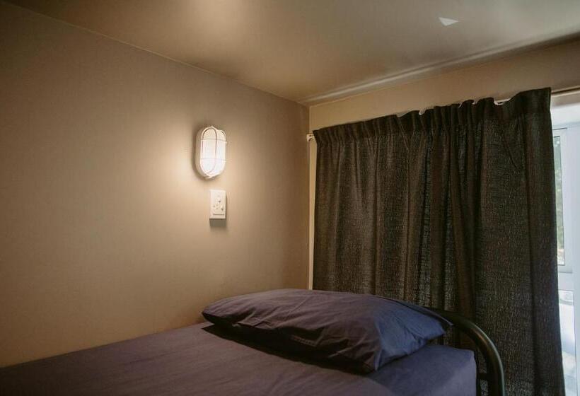 Standardrum, Hippo Lodge Backpackers