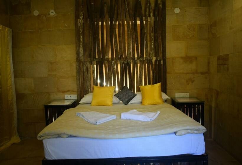 اتاق لوکس, Moustache Jaisalmer