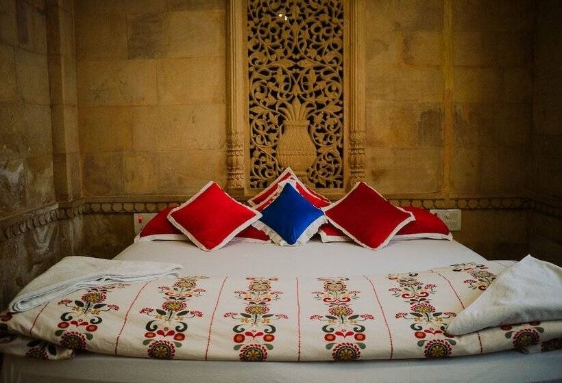 اتاق لوکس, Moustache Jaisalmer