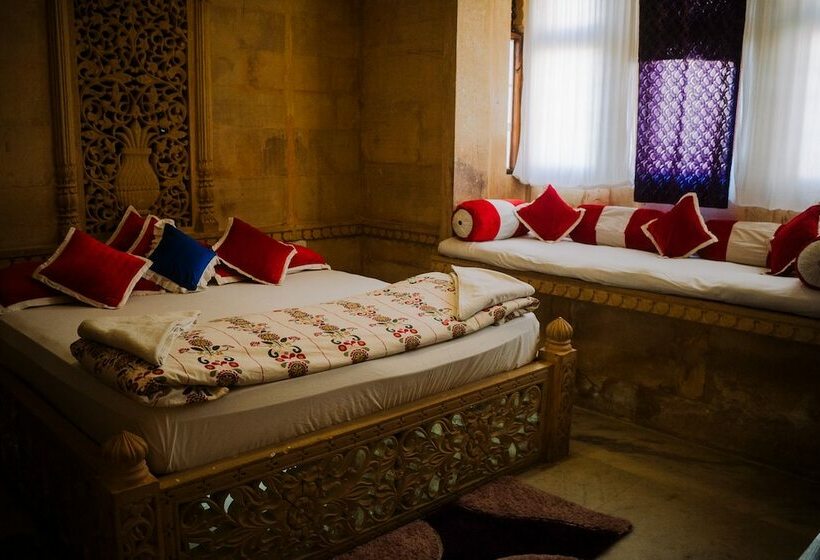 اتاق لوکس, Moustache Jaisalmer