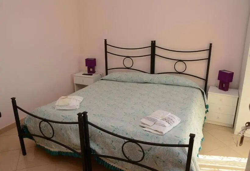Bisneshuone, B&b Villa San Leonardo