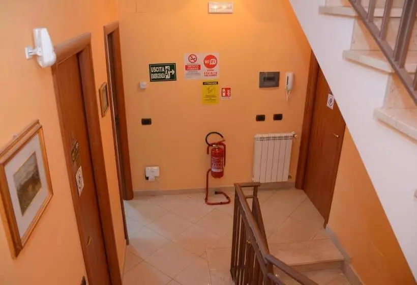Bisneshuone, B&b Villa San Leonardo