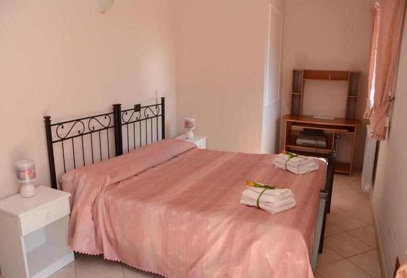 סוויטה עם טרסה, B&b Villa San Leonardo