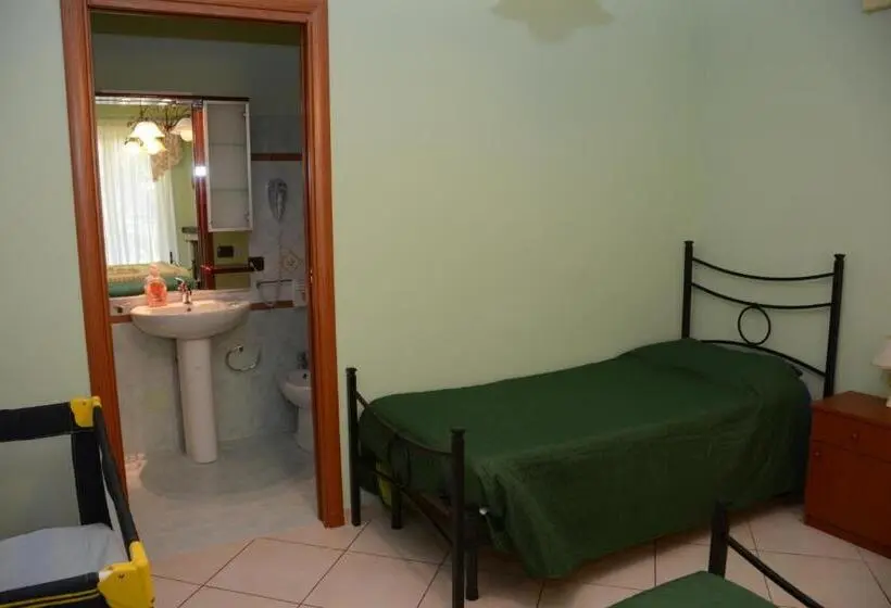 Perhehuone Puutarhanäkymä, B&b Villa San Leonardo