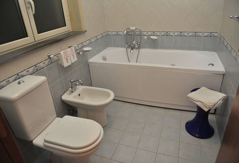 סוויטה דלוקס, B&b Villa San Leonardo