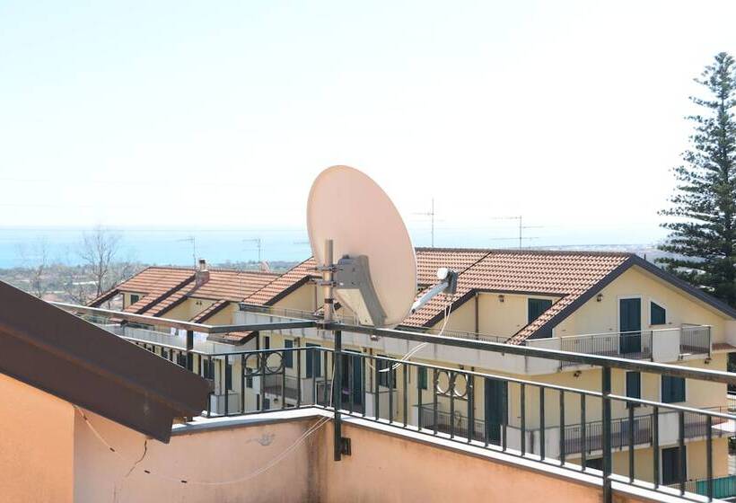 סוויטה עם טרסה, B&b Villa San Leonardo