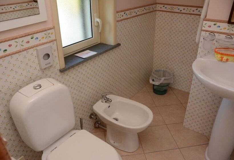 סוויטה עם טרסה, B&b Villa San Leonardo