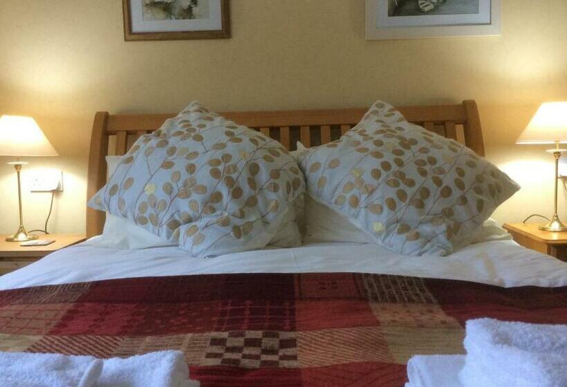 Номер Стандарт, Arduthie House