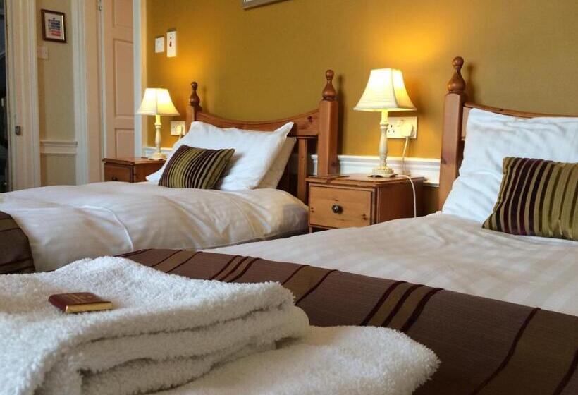 Номер Стандарт, Arduthie House