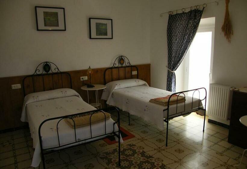 חדר סטנדרט, Can Selleretas