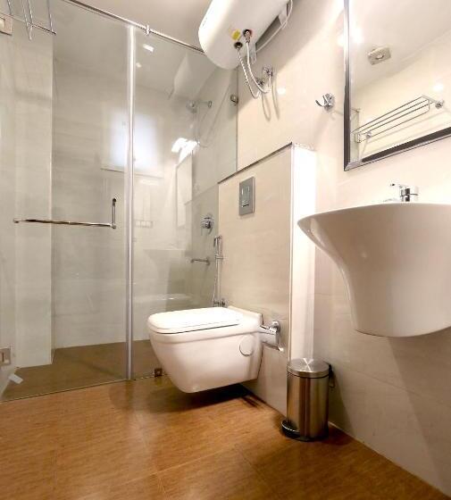 اتاق سوپریور, Aiwan E Shahi