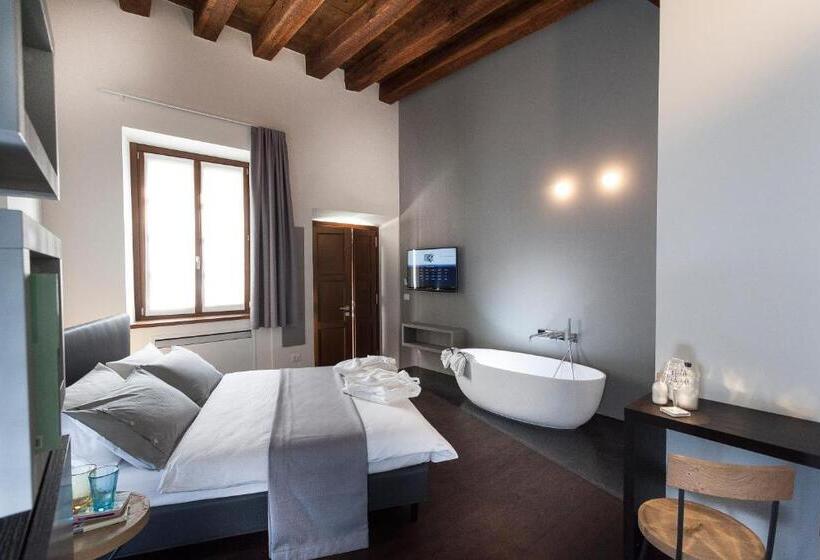 디럭스 룸, Casa Alla Lega