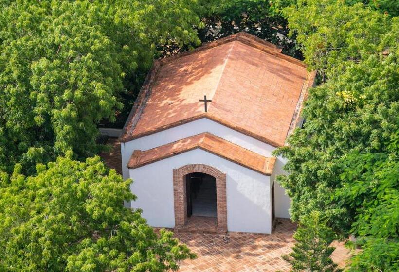 سوییت جونیور, Casa Hemingway