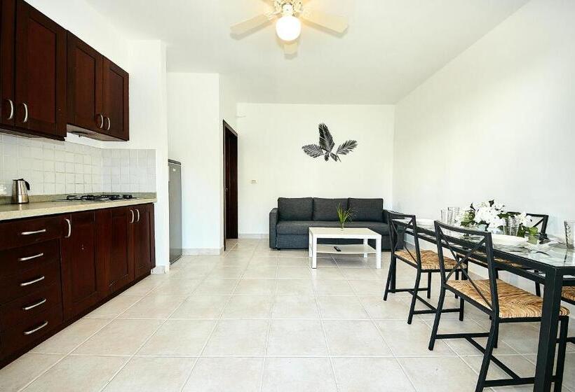 آپارتمان 1 خوابه با چشمانداز دریا, Los Corales Beach Village