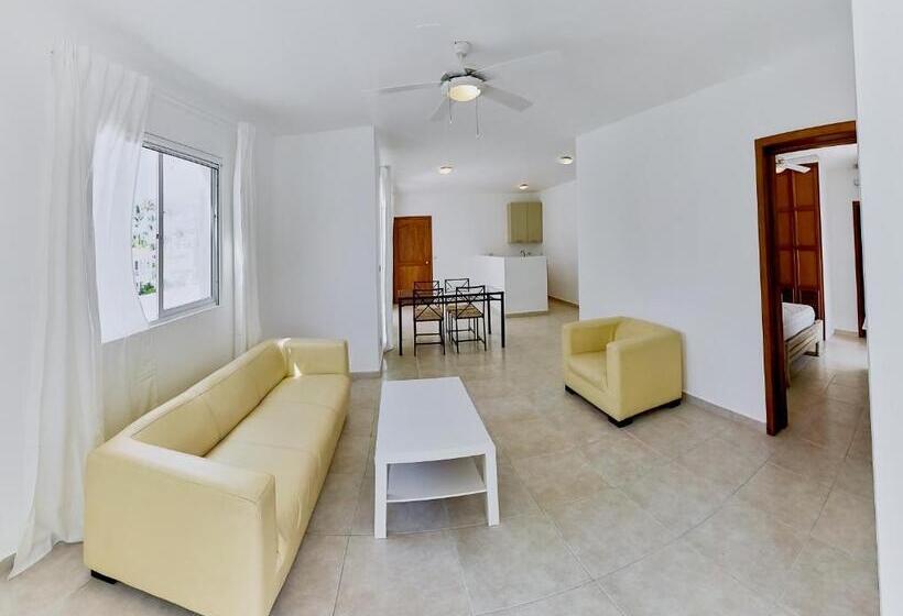 آپارتمان 1 خوابه با چشمانداز استخر, Los Corales Beach Village