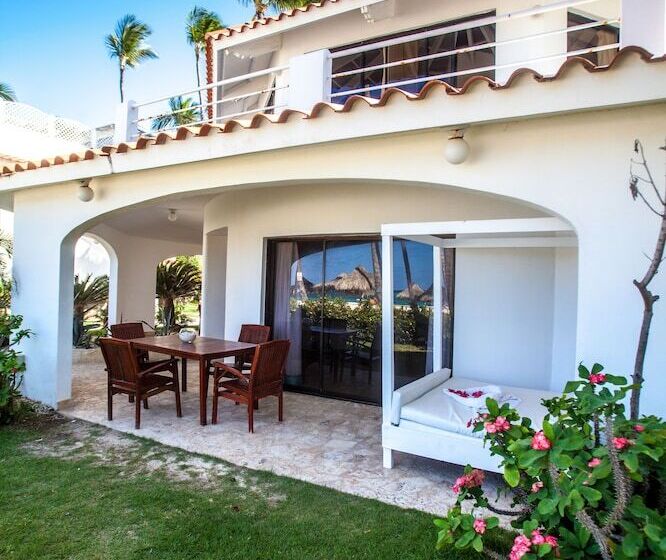 سوئیت 2 خوابه, Los Corales Beach Village