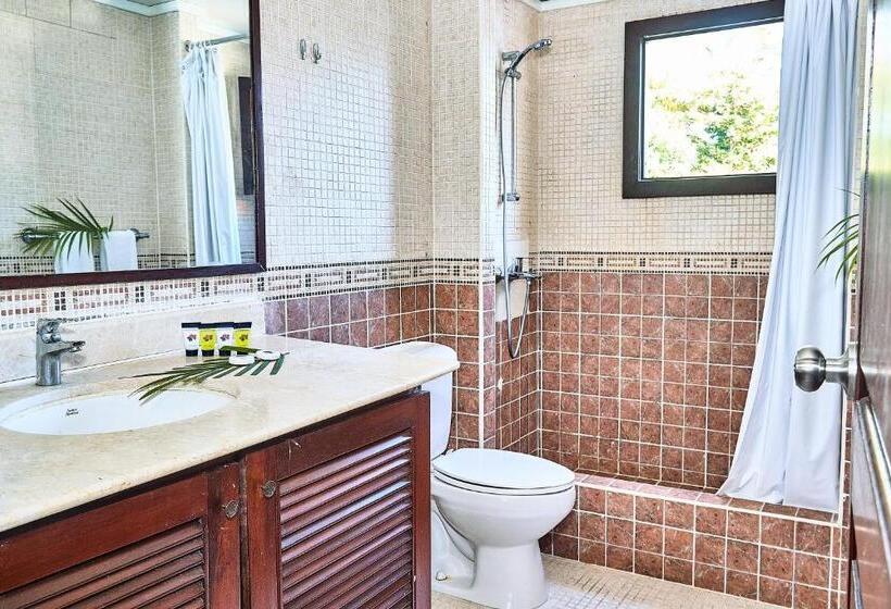 آپارتمان 1 خوابه با چشمانداز دریا, Los Corales Beach Village