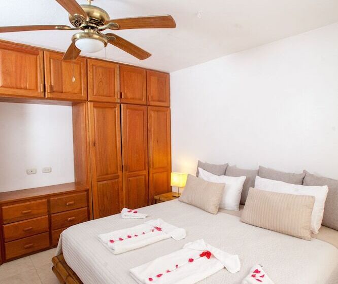 سوئیت 2 خوابه, Los Corales Beach Village