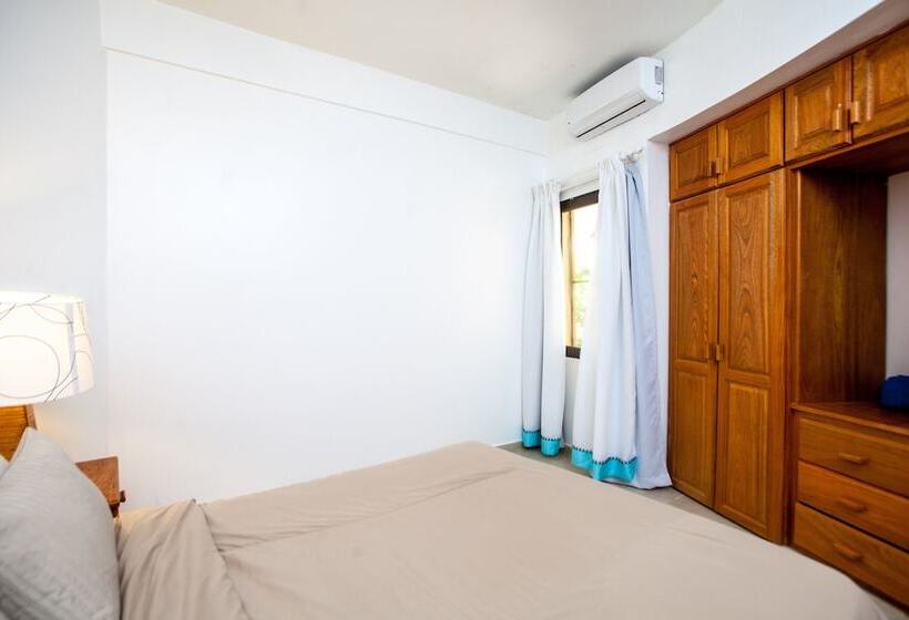 سوئیت 2 خوابه, Los Corales Beach Village