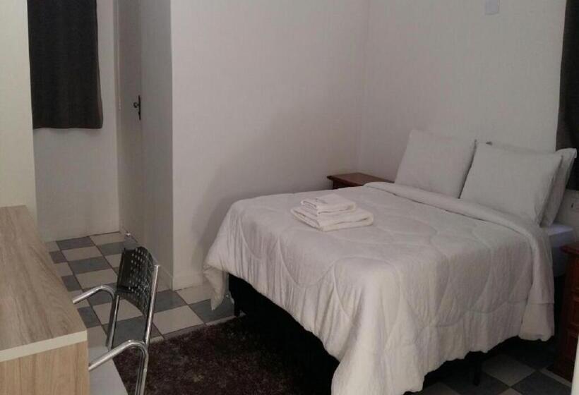 豪华房间, Medieval