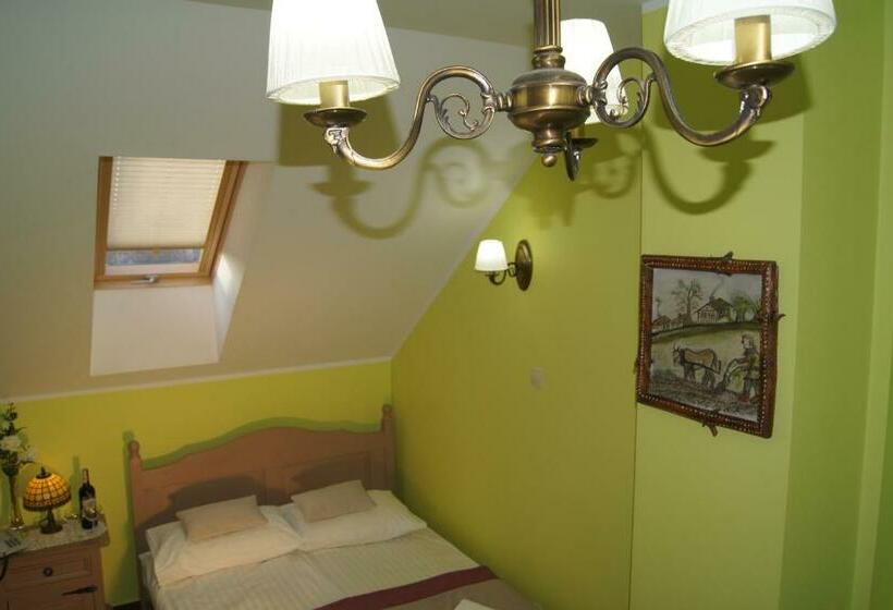 غرفة قياسية, Pod Herbem  Pokoje Ozonowane