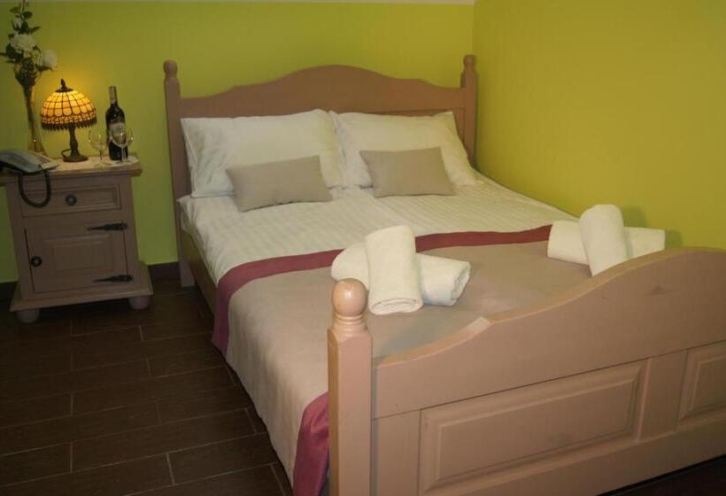 غرفة قياسية, Pod Herbem  Pokoje Ozonowane