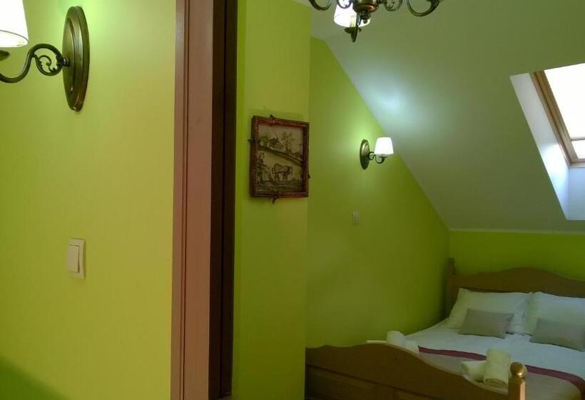 غرفة قياسية, Pod Herbem  Pokoje Ozonowane