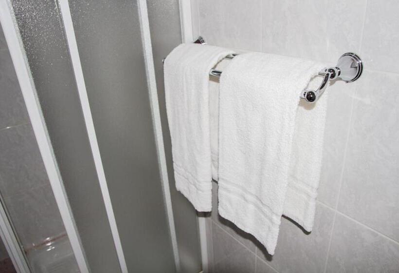 اتاق استاندارد سه نفره, San Giorgio