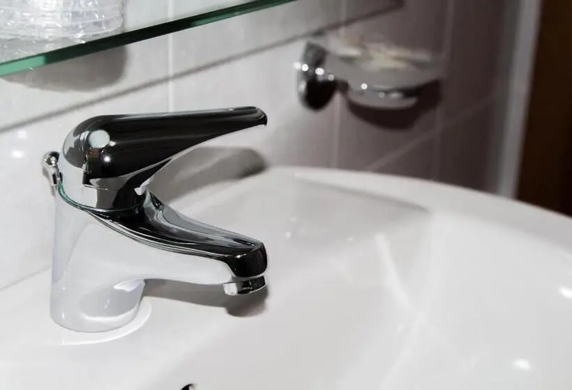 Standard Neljän Hengen Huone Parveke, San Giorgio