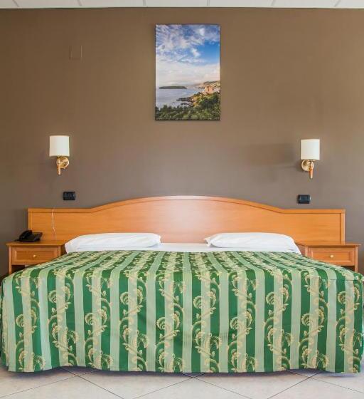 اتاق استاندارد چهارنفره با بالکن, San Giorgio