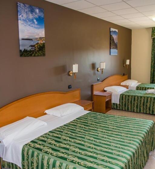 اتاق استاندارد چهارنفره با بالکن, San Giorgio