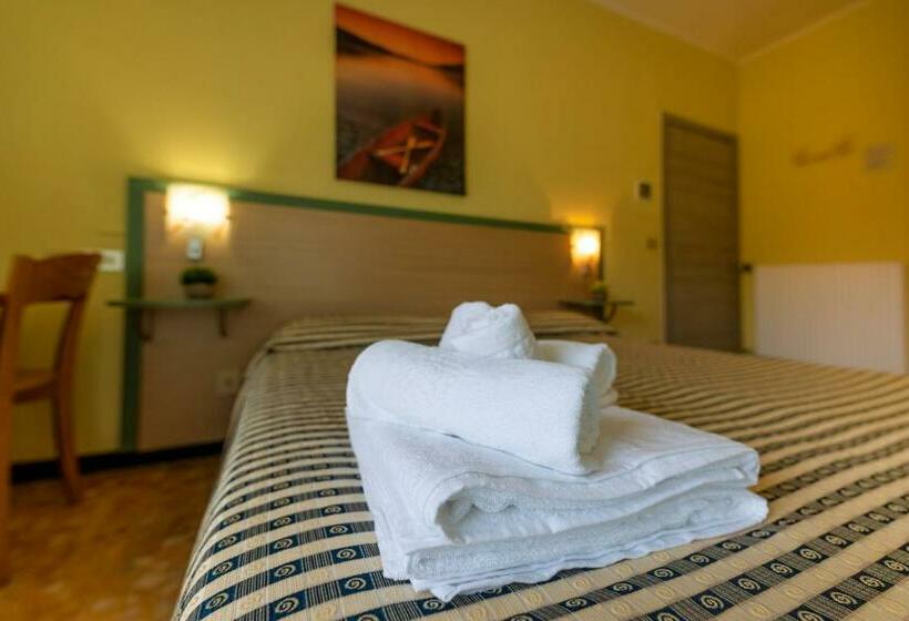 バルコニー付きスタンダードルーム, Villa Adriana