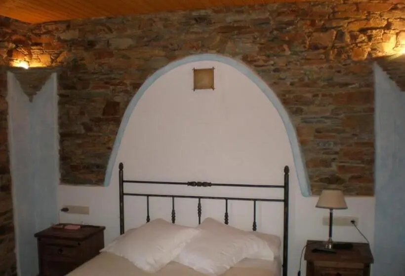 キングサイズベッドのスタンダードルーム, Y Apartamentos Penarronda Playa