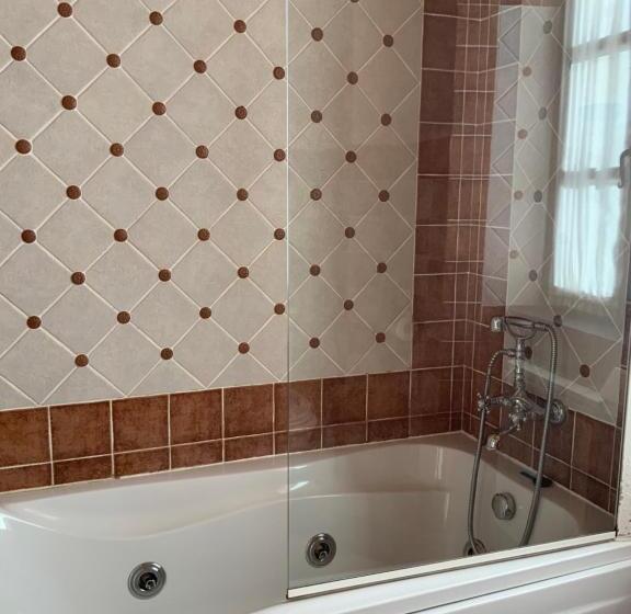 Номер Deluxe, Y Apartamentos Penarronda Playa