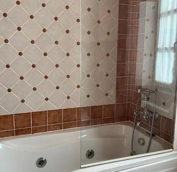 デラックスルーム, Y Apartamentos Penarronda Playa