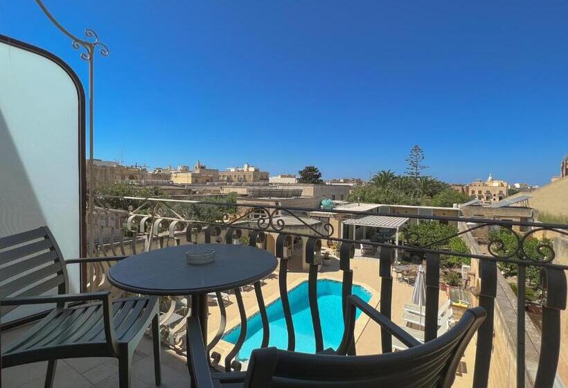 اتاق لوکس با بالکن, Il Gardjola Bed And Breakfast