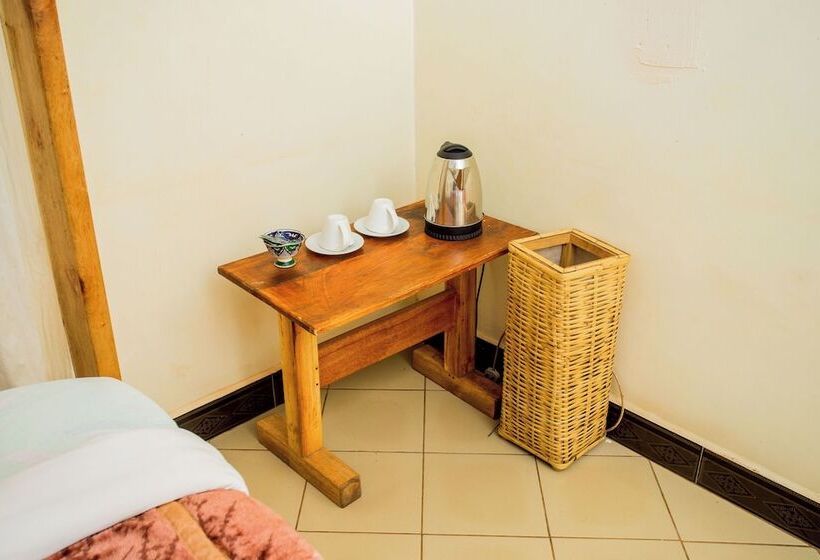 스탠다드 싱글 룸, The Secret Garden Hotel Moshi