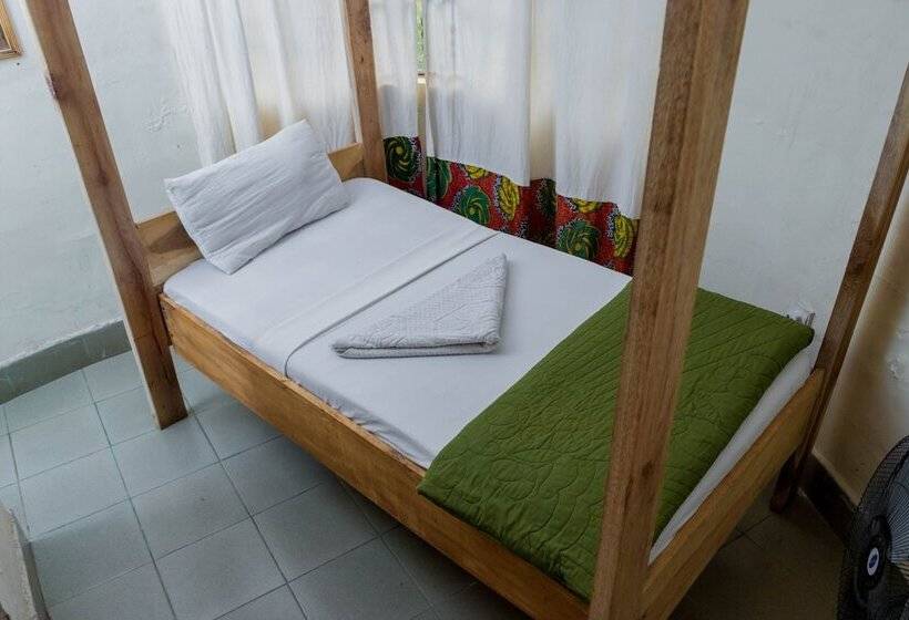 스탠다드 싱글 룸, The Secret Garden Hotel Moshi