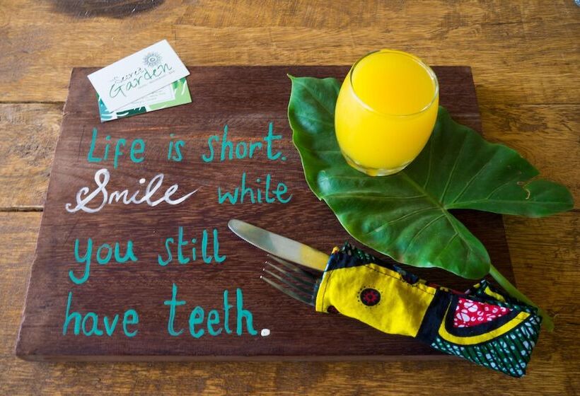 스탠다드 싱글 룸, The Secret Garden Hotel Moshi