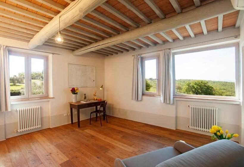 Люкс, Casale Sterpeti