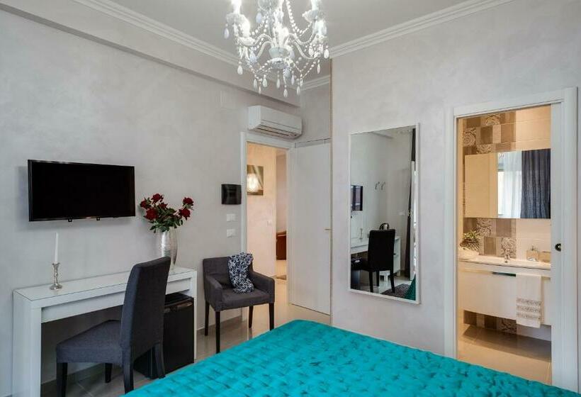 سوئیت با بالکن, Dreamsrome Suites