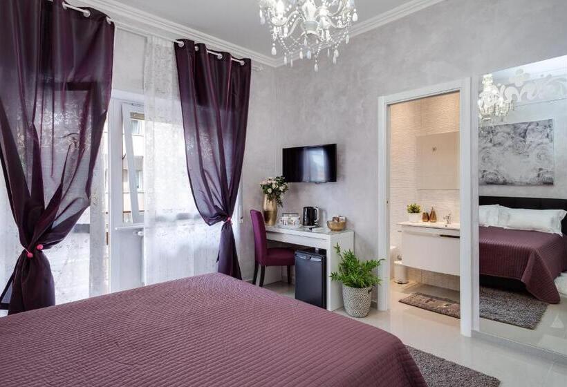 سوییت جونیور با بالکن, Dreamsrome Suites