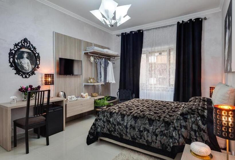 سوییت لوکس, Dreamsrome Suites